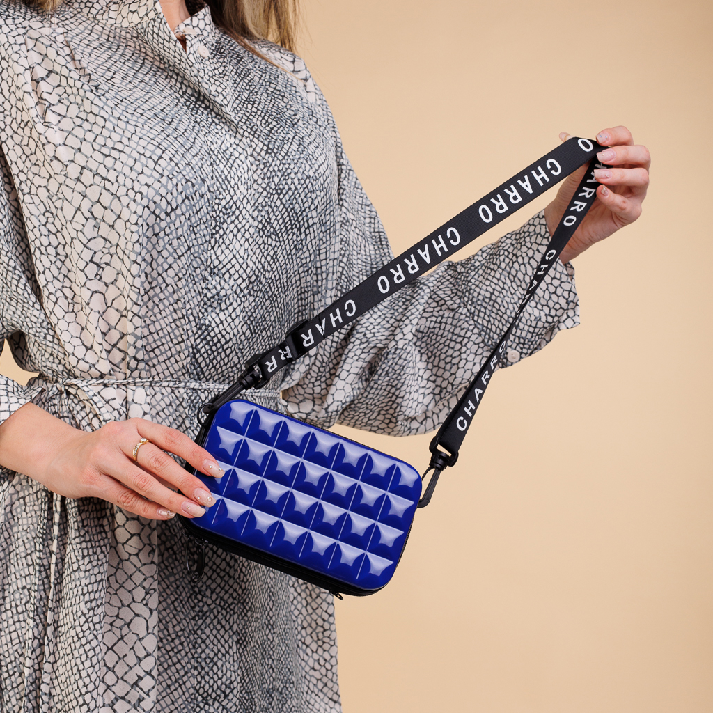 Minali kék női kozmetikus táska, akrilból készült - Kalapod.hu