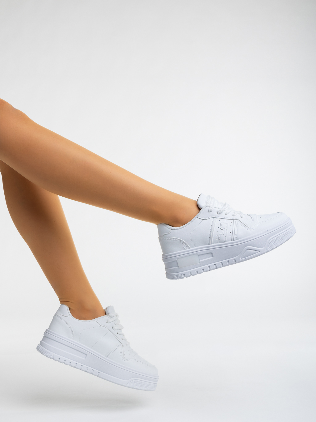 Esmerelda fehér női sport cipő ökológiai bőrből, 4 - Kalapod.hu