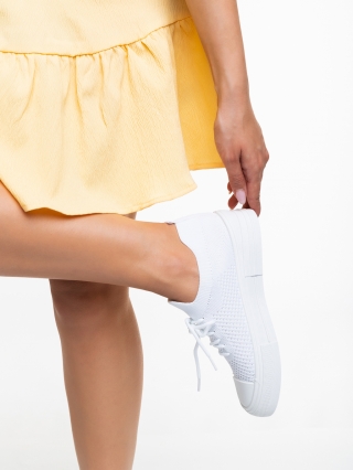 Elexia fehér női tornacipő, textil anyagból készült - Kalapod.hu