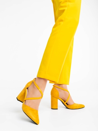 Női cipő, Sirenna sárga női magassarkú cipő textil anyagból - Kalapod.hu