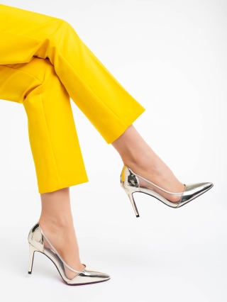 Női cipő, Ambar aranyszínű női cipő lakkozott ökológiai bőrből - Kalapod.hu