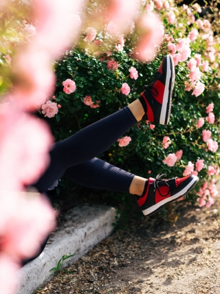 Női cipő, Remmie piros és fekete női sportcipő ökológiai bőrből - Kalapod.hu
