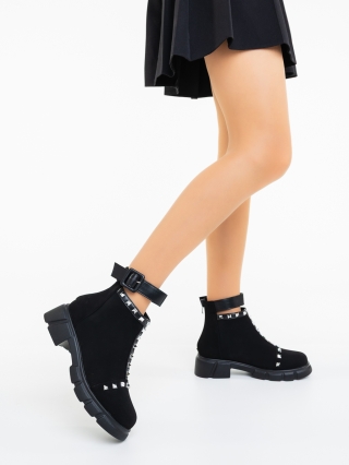 NŐI LÁBBELIK, Puha női csizma Lasada Fekete - Kalapod.hu