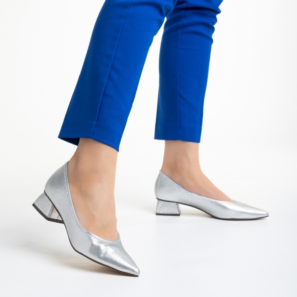 Ziva ezüst női cipő sarokkal, textil anyagból készült, 3 - Kalapod.hu