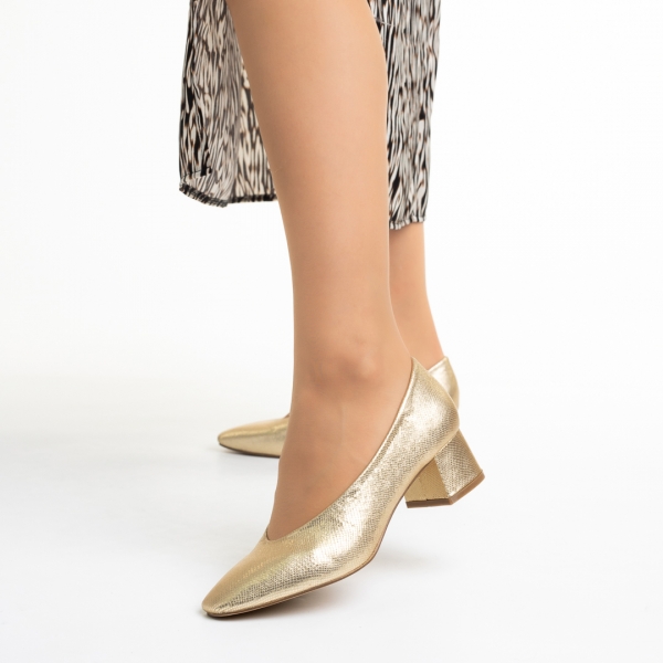Veda arany női cipő sarokkal, műbőrből készült, 3 - Kalapod.hu