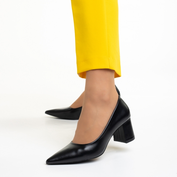 Amarilis fekete női cipő sarokkal, műbőrből készült, 3 - Kalapod.hu