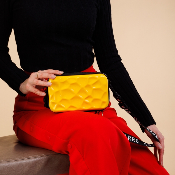 Carlota sárga női kozmetikus táska, akrilból készült - Kalapod.hu