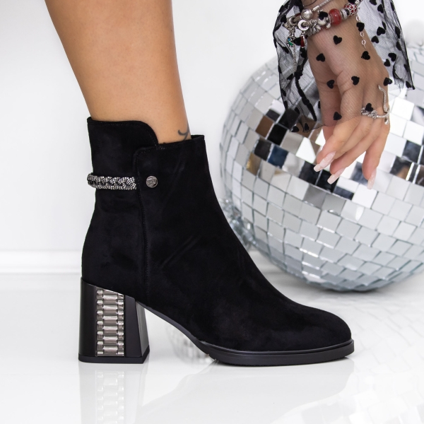 Vastag sarkú bokacsizma Livona Fekete, 2 - Kalapod.hu