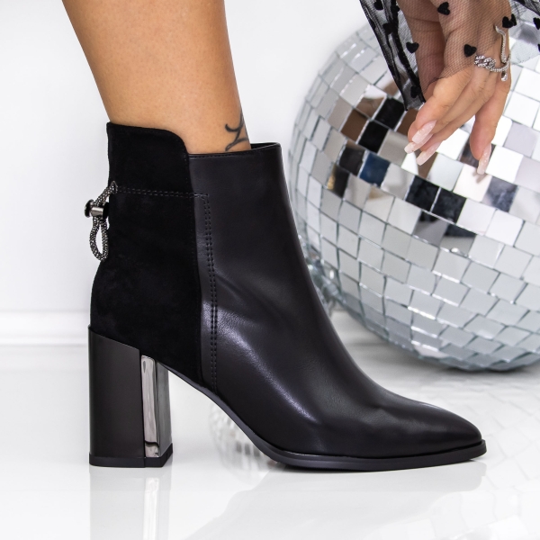 Vastag sarkú bokacsizma Onaha  Fekete, 2 - Kalapod.hu