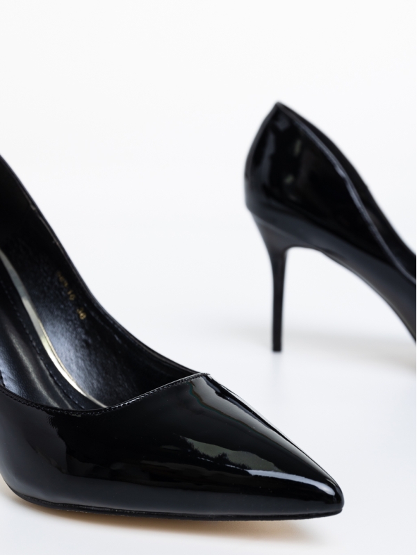 Kesara fekete, női magassarkú cipő, lakkozott ökológiai bőrből, 6 - Kalapod.hu