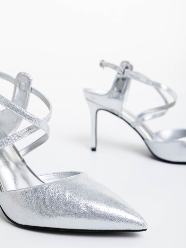 Saleena ezüstszínű női magassarkú cipő textil anyagból, 6 - Kalapod.hu
