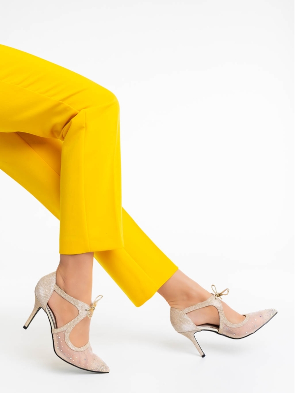 Tinara aranyszínű női magassarkú cipő textil anyagból, 4 - Kalapod.hu