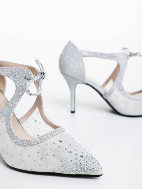 Tinara ezüstszínű női magassarkú cipő textil anyagból, 6 - Kalapod.hu