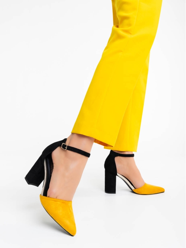 Sapna sárga női magassarkú cipő textil anyagból, 3 - Kalapod.hu