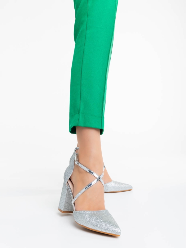 Sirenna ezüstszínű női magassarkú cipő textil anyagból, 3 - Kalapod.hu