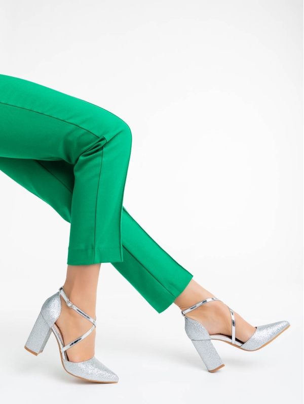 Sirenna ezüstszínű női magassarkú cipő textil anyagból, 2 - Kalapod.hu