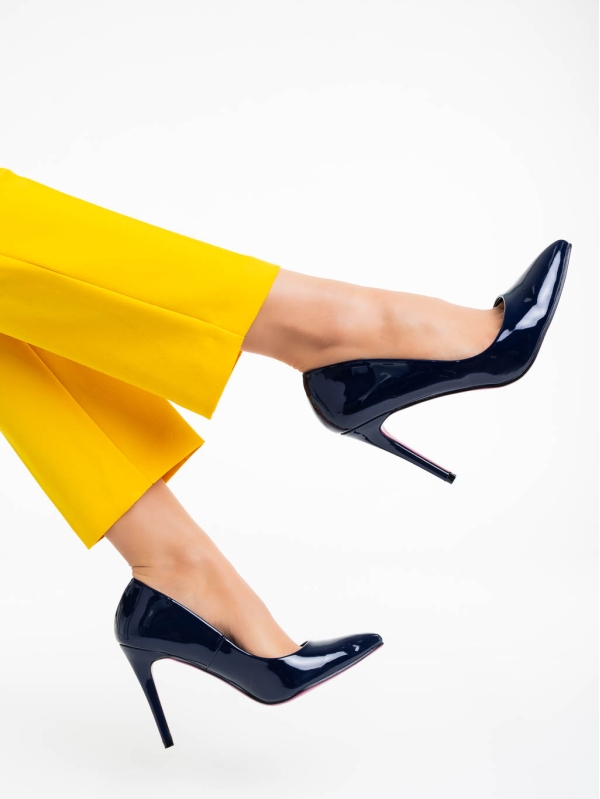 Sabiya sötétkék női magassarkú cipő lakkozott ökológiai bőrből, 3 - Kalapod.hu