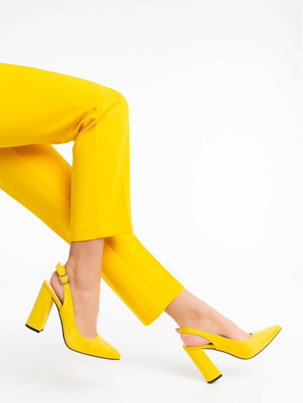 Tamana sárga női magassarkú cipő textil anyagból, 3 - Kalapod.hu
