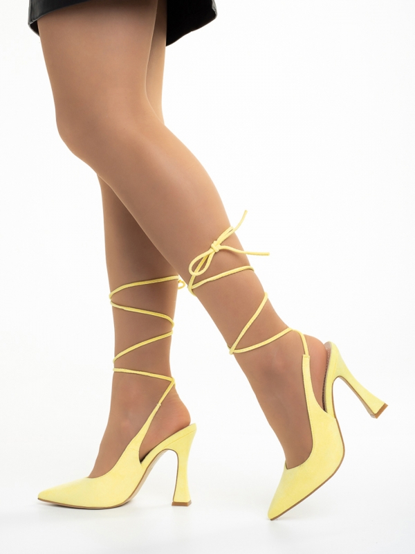 Raya sárga női cipő sarokkal, textil anyagból készült, 2 - Kalapod.hu