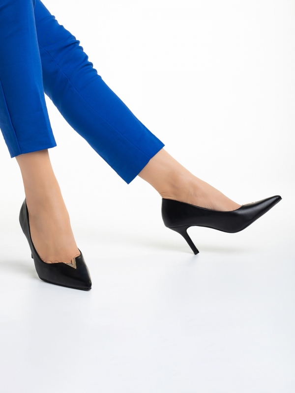 Laurissa fekete női cipő sarokkal, műbőrből készült, 4 - Kalapod.hu