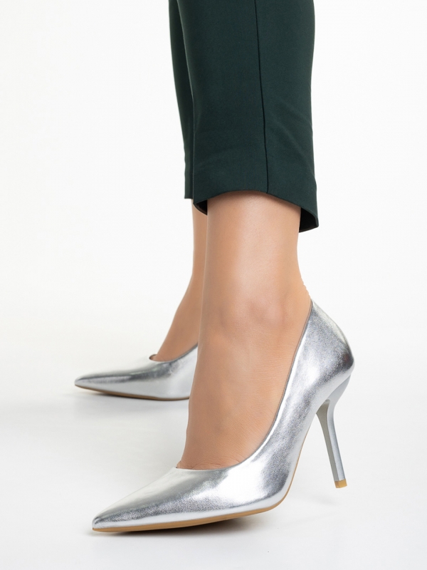 Leya ezüst női cipő, műbőrből készült - Kalapod.hu