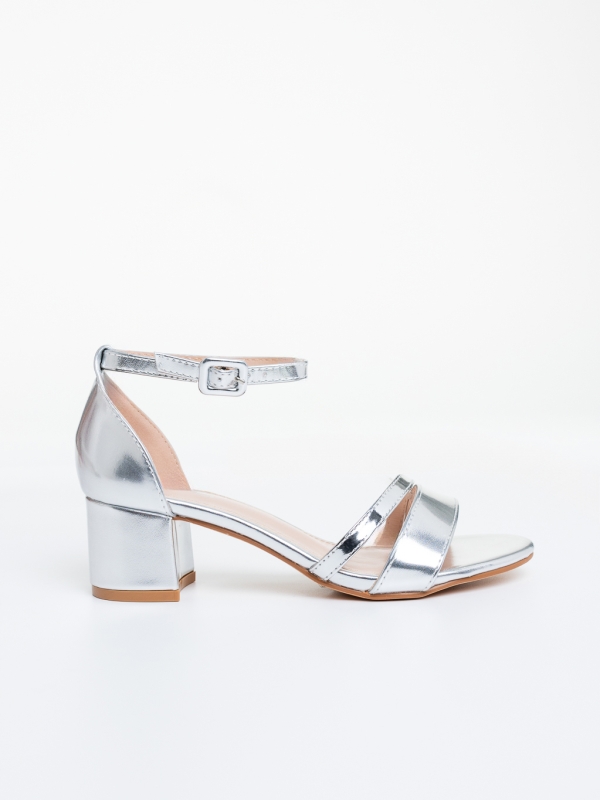 Vastag sarkú női szandál Masha Ezüst, 5 - Kalapod.hu