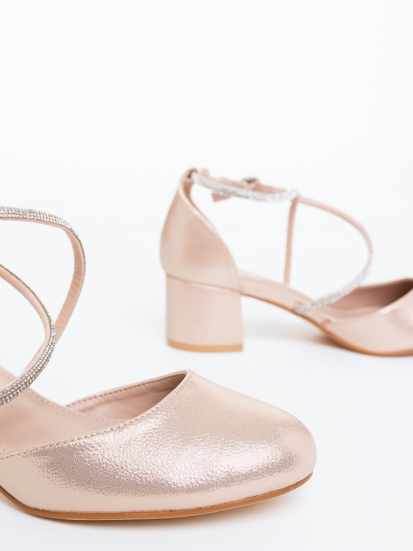 Vastag sarkú cipő Pomela Pezsgő, 6 - Kalapod.hu