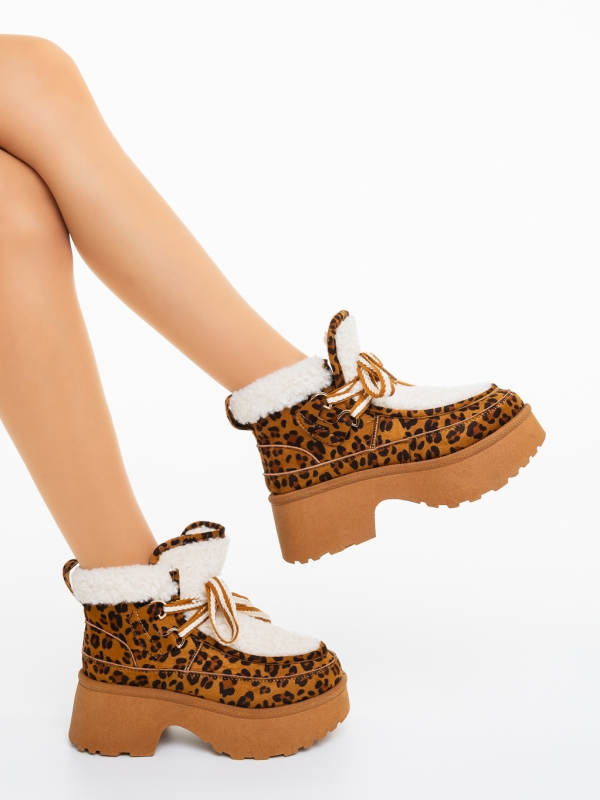 Női platform bakancs Binita Leopard, 4 - Kalapod.hu