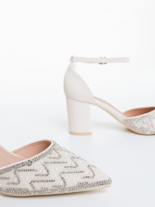 Vastag sarkú cipő Stassi Bézs, 6 - Kalapod.hu