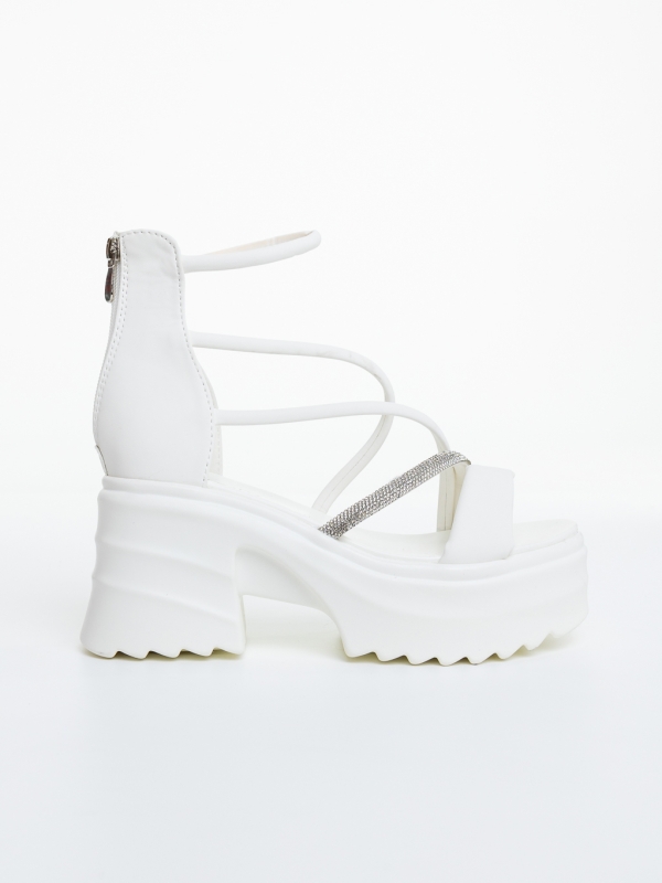 Női platform szandál Klara Fehér, 5 - Kalapod.hu