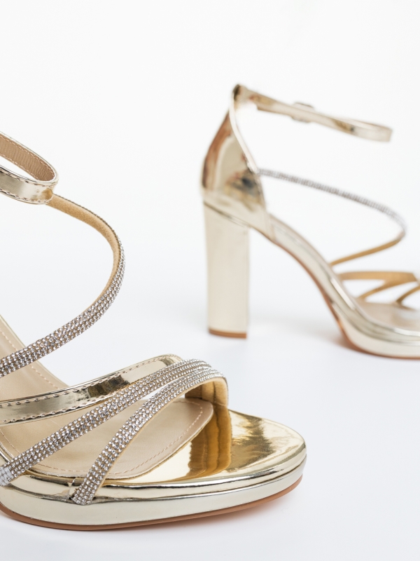 Női sarkú szandál Ohania Arany, 6 - Kalapod.hu