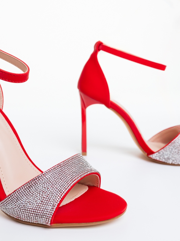 Karcsú sarkú női szandál Mikaela Piros, 6 - Kalapod.hu