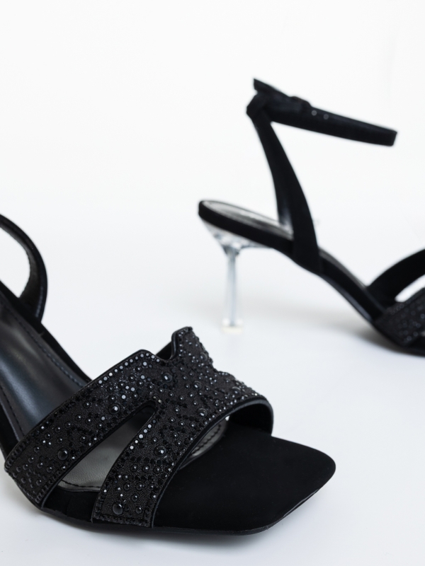 Karcsú sarkú női szandál Kaya Fekete, 6 - Kalapod.hu